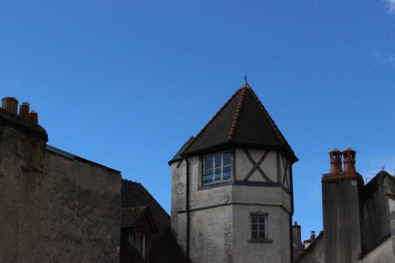 Appartement Classe "La Tour" Dole Exterior foto